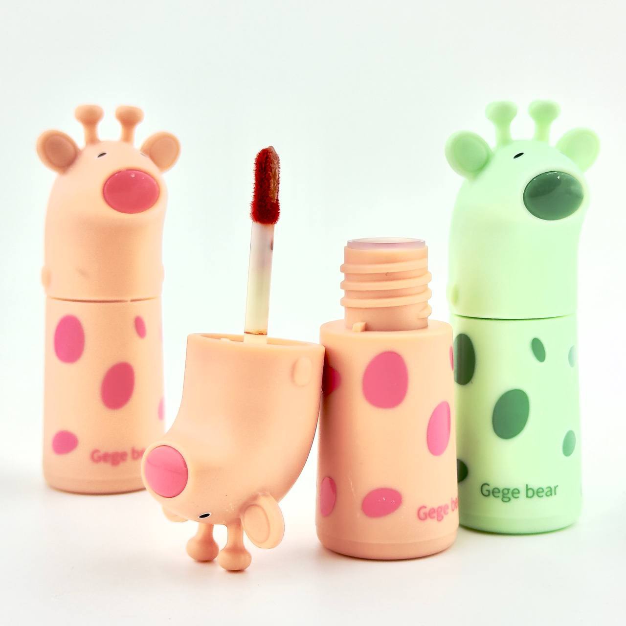 رژلب خیس زرافه جی جی بیر GeGe Bear